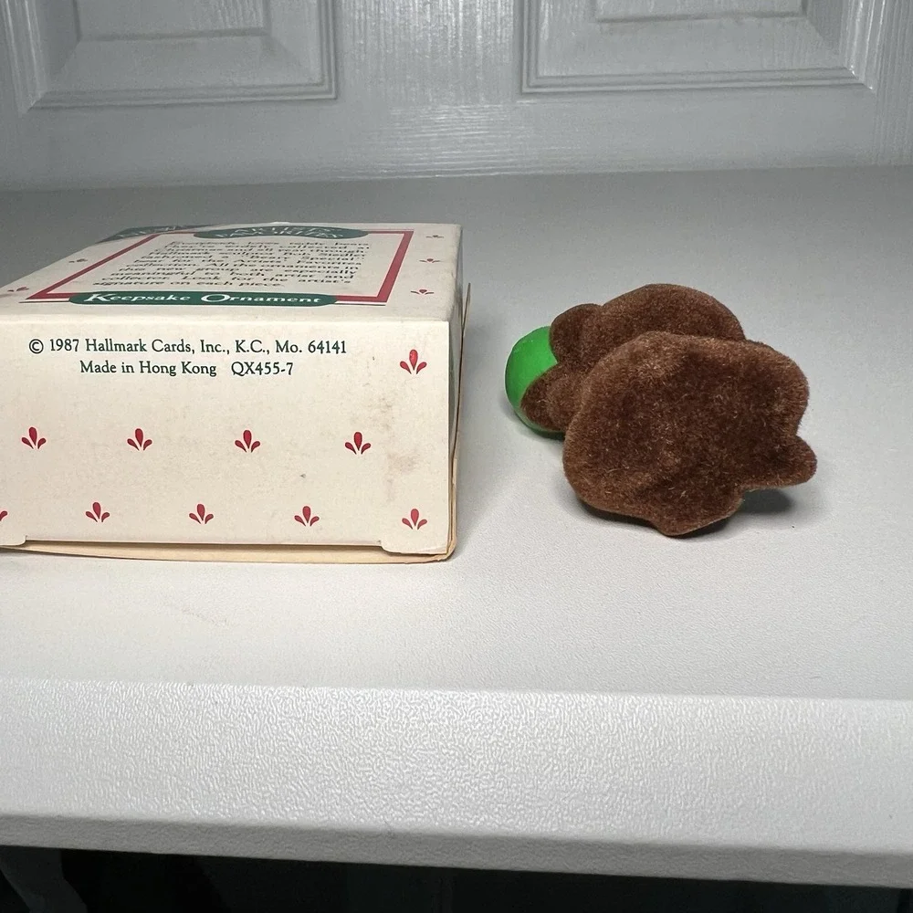 Vintage‎ Hallmark BEARY SPECIAL Teddy Bear Bob Siedler Christmas Ornament 1987